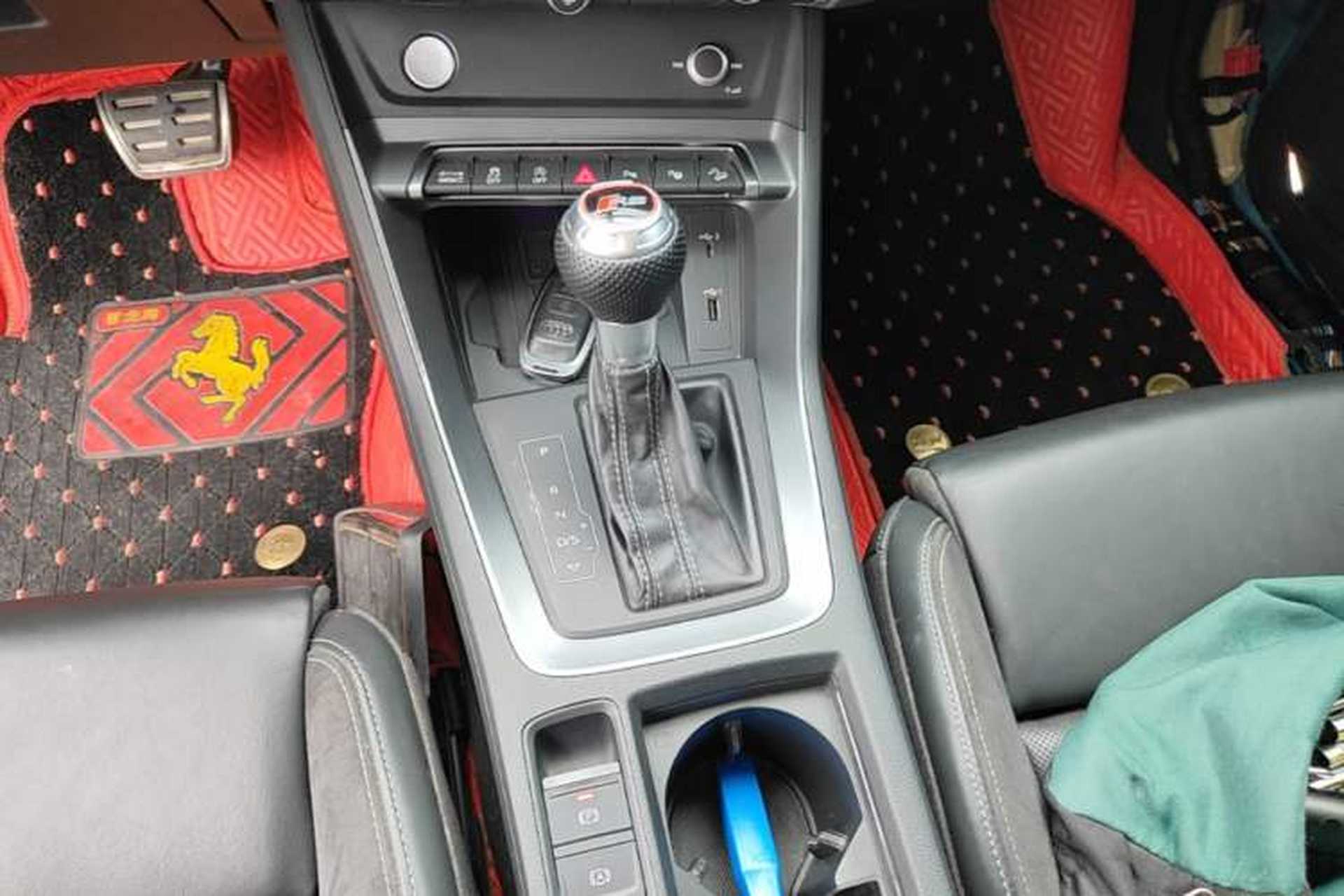 Used Audi Q3 Sportback 2020 45 TFSI quattro Luxury Edition Gear Lever