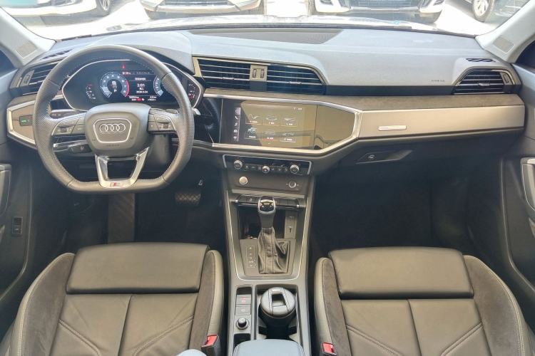 Used Audi Q3 Sportback 2020 40 TFSI Fashion Model Interior 3