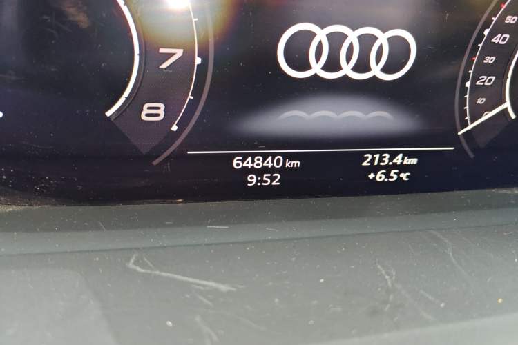 Used Audi Q3 Sportback 2020 40 TFSI Fashion Model Odometer Close Up