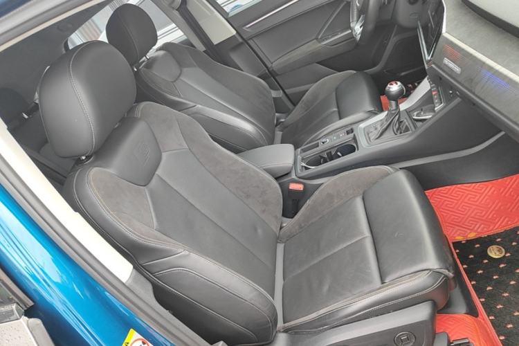 Used Audi Q3 Sportback 2020 45 TFSI quattro Luxury Edition Right Front Seat