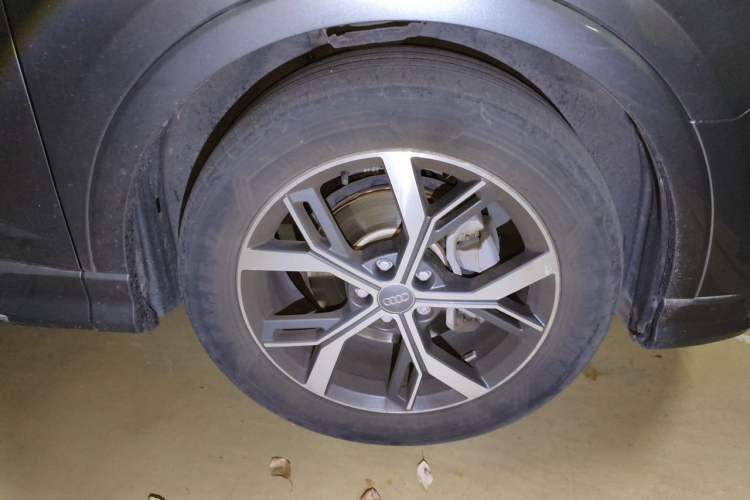 Used Audi Q3 Sportback 2020 40 TFSI Fashion Model Right Front Wheel Hub