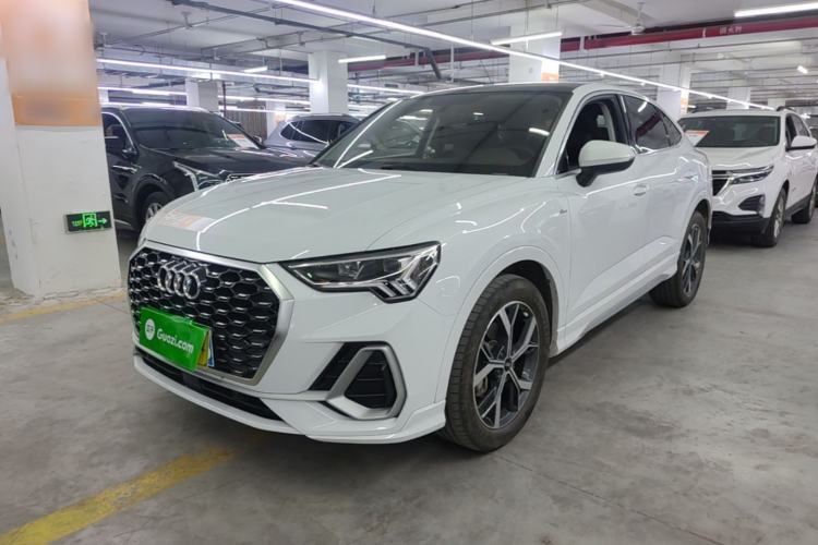 Used Audi Q3 Sportback 2020 40 TFSI Fashion Model Guazi used car, China used car export, Used car for sale, Used cars, Cheapest cars for sale