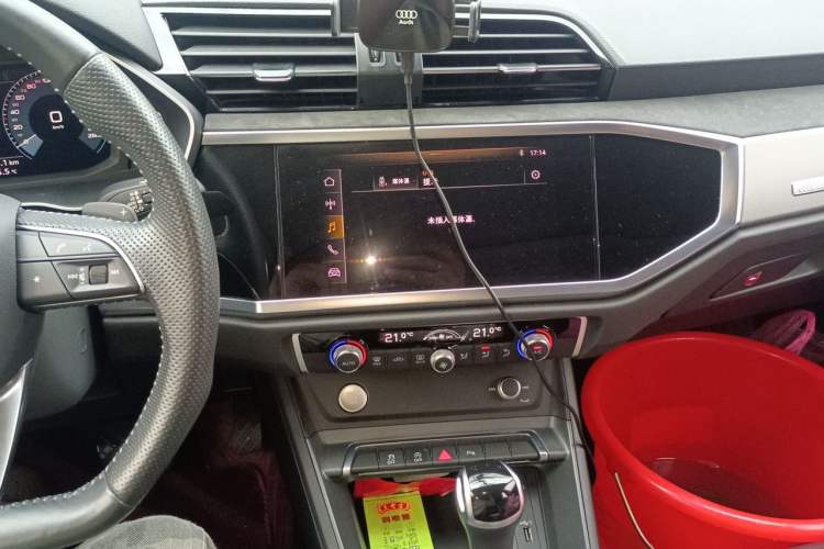 Used Audi Q3 Sportback 2020 40 TFSI Fashion Model Audio And AC Panel