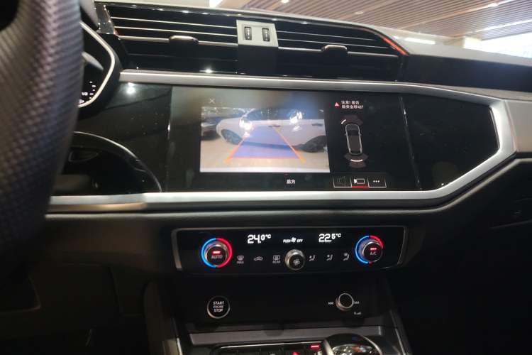 Used Audi Q3 Sportback 2020 40 TFSI Fashion Model Audio And AC Panel