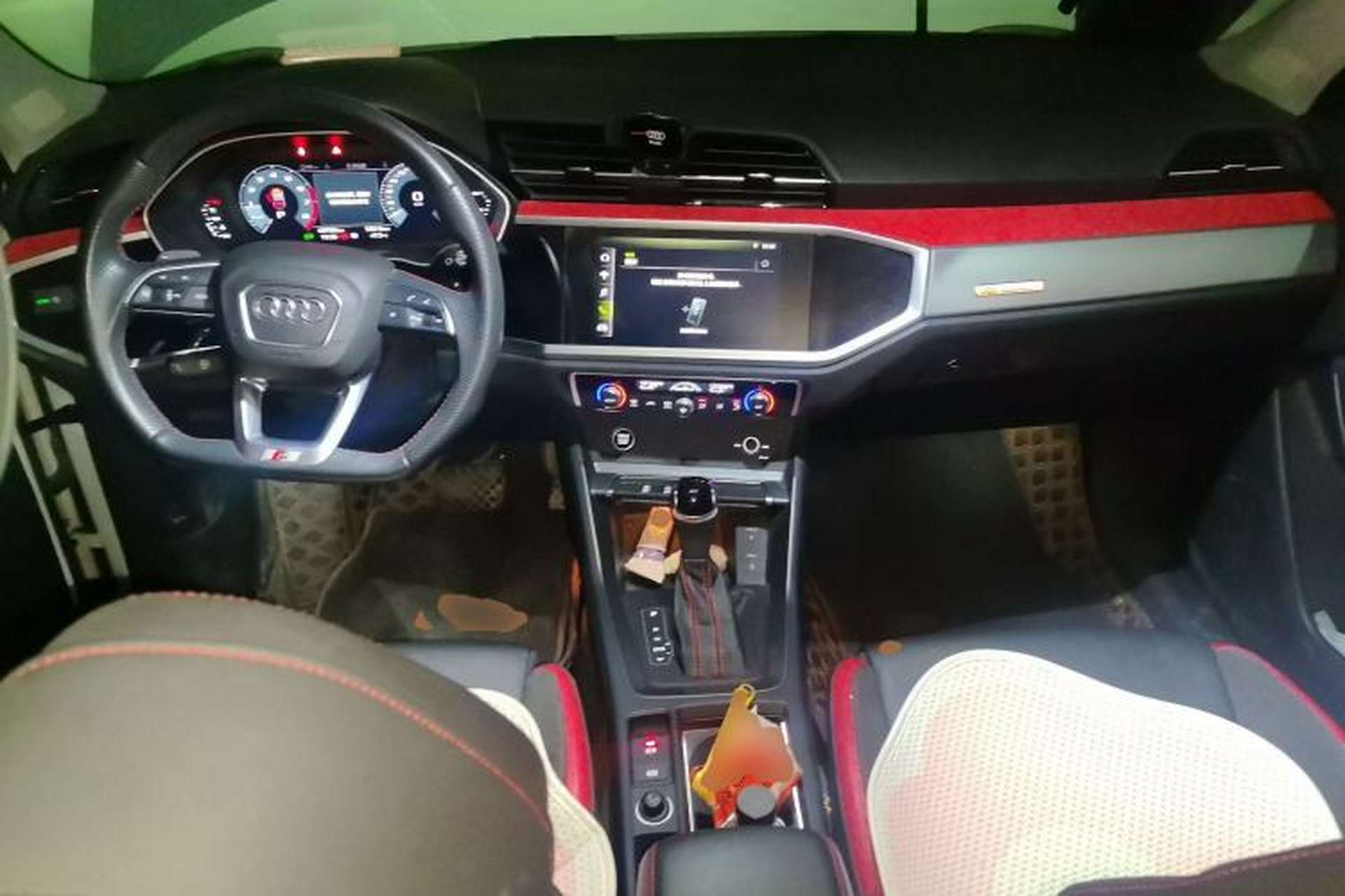 Used Audi Q3 Sportback 2020 40 TFSI Fashion Model Center Console