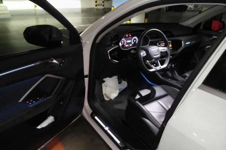 Used Audi Q3 Sportback 2020 40 TFSI Fashion Model Driver Seat