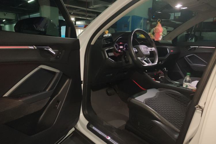 Used Audi Q3 Sportback 2020 40 TFSI Fashion Model Driver Seat