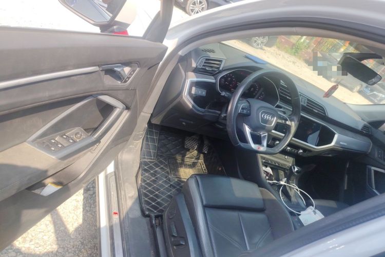 Used Audi Q3 Sportback 2020 40 TFSI Fashion Model Driver Seat