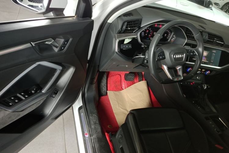 Used Audi Q3 Sportback 2020 40 TFSI Fashion Model Driver Seat