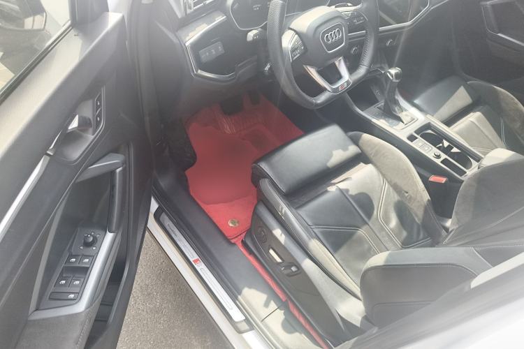 Used Audi Q3 Sportback 2020 40 TFSI Fashion Model Driver Seat