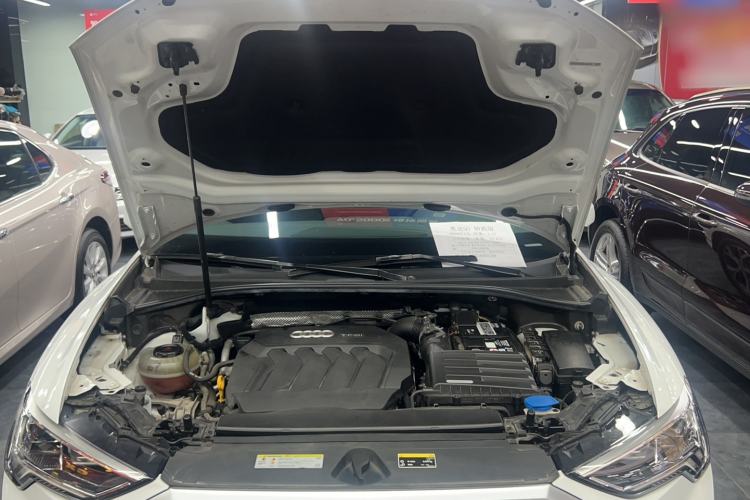 Used Audi Q3 Sportback 2020 40 TFSI Fashion Model Engine Bay