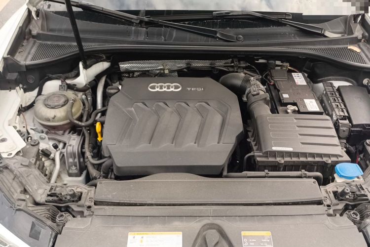 Used Audi Q3 Sportback 2020 40 TFSI Fashion Model Engine Bay