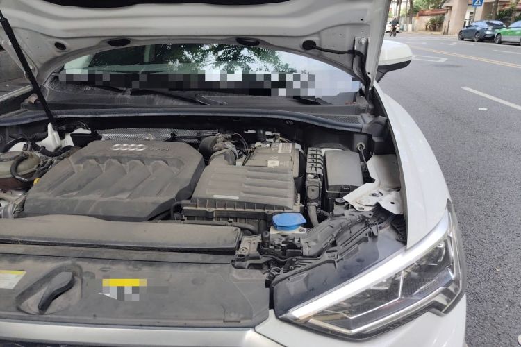 Used Audi Q3 Sportback 2020 40 TFSI Fashion Model Engine Bay Left