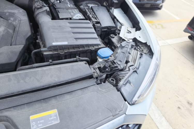 Used Audi Q3 Sportback 2020 40 TFSI Fashion Model Engine Bay Left