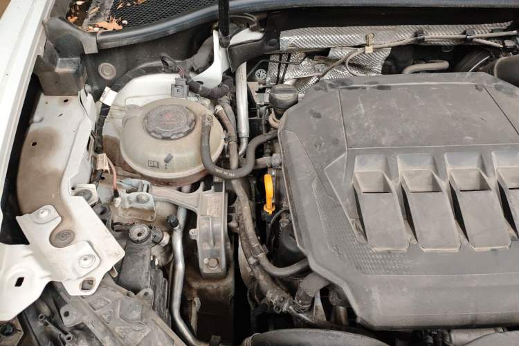 Used Audi Q3 Sportback 2020 40 TFSI Fashion Model Engine Bay Right