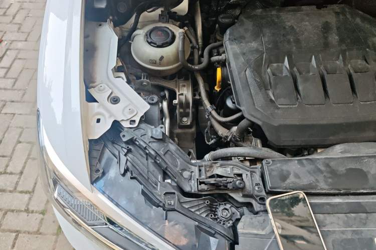 Used Audi Q3 Sportback 2020 40 TFSI Fashion Model Engine Bay Right