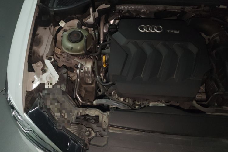Used Audi Q3 Sportback 2020 40 TFSI Fashion Model Engine Bay Right