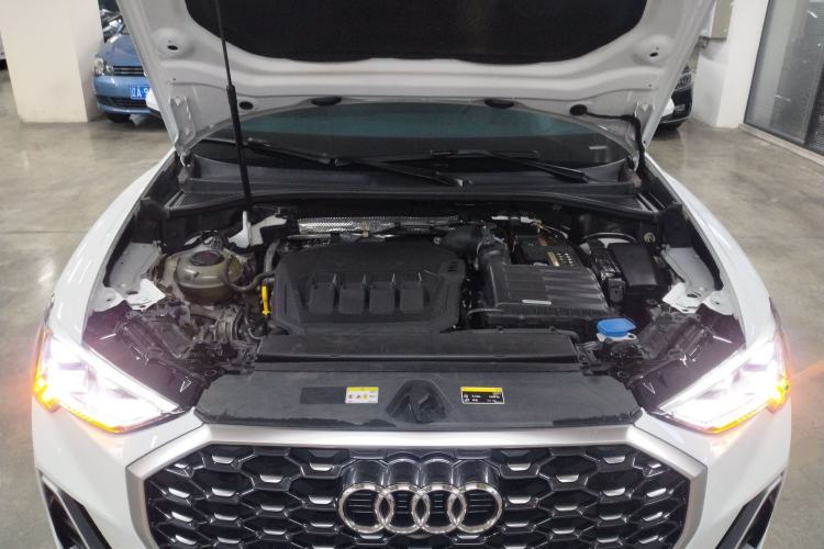 Used Audi Q3 Sportback 2020 40 TFSI Fashion Model Engine Bay