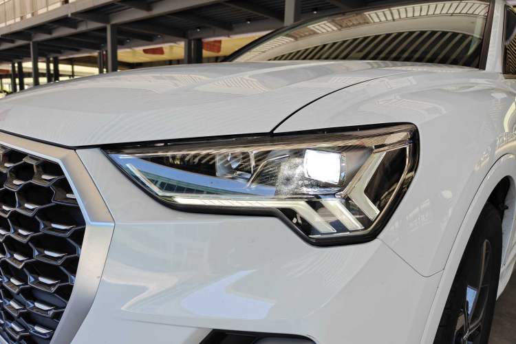 Used Audi Q3 Sportback 2020 40 TFSI Fashion Model Exterior 10