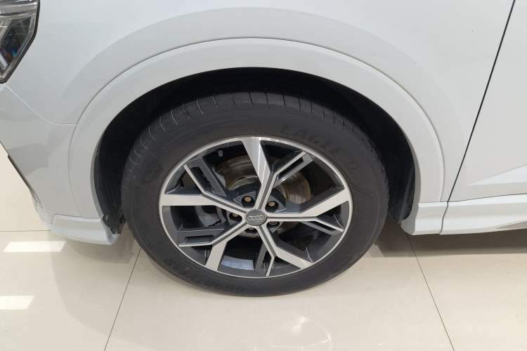 Used Audi Q3 Sportback 2020 40 TFSI Fashion Model Exterior 5