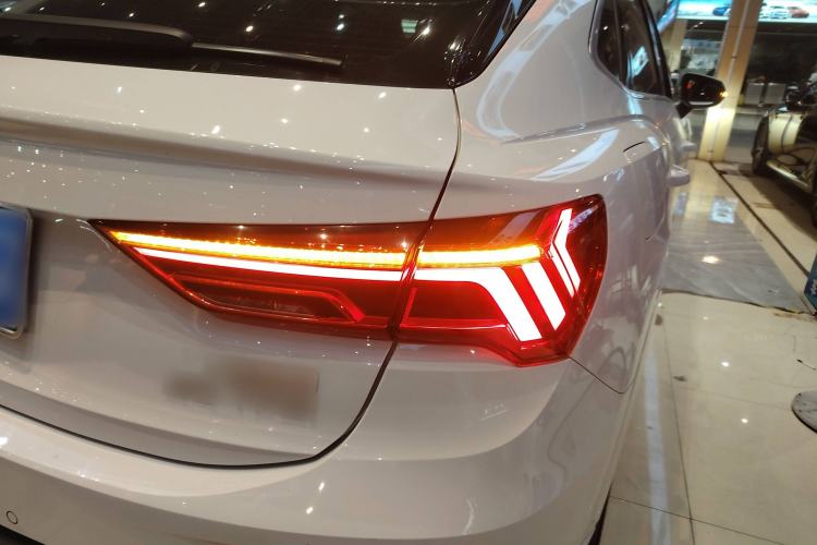 Used Audi Q3 Sportback 2020 40 TFSI Fashion Model Exterior 6