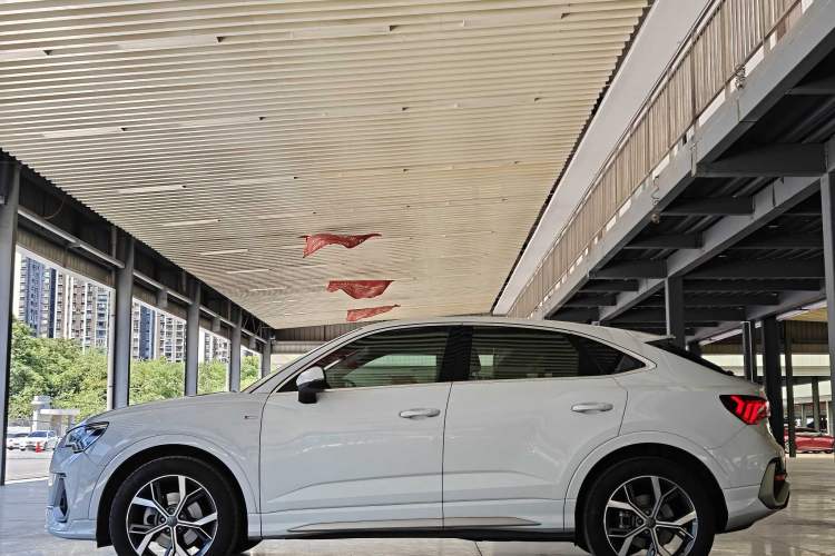 Used Audi Q3 Sportback 2020 40 TFSI Fashion Model Exterior 9