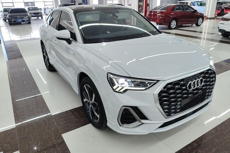 Used Audi Q3 Sportback 2020 40 TFSI Fashion Model Front Right 45 Deg