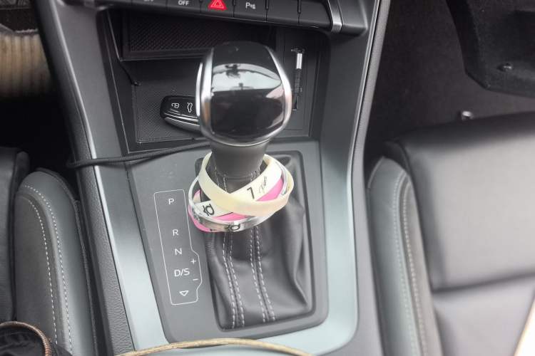 Used Audi Q3 Sportback 2020 40 TFSI Fashion Model Gear Lever