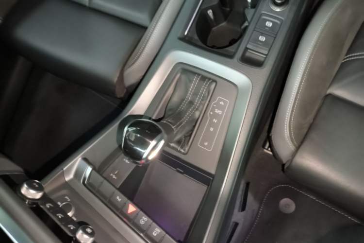 Used Audi Q3 Sportback 2020 40 TFSI Fashion Model Gear Lever