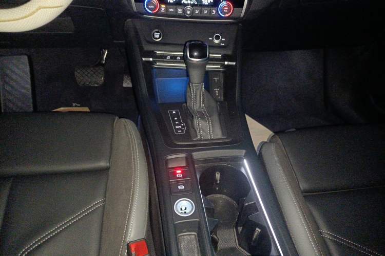 Used Audi Q3 Sportback 2020 40 TFSI Fashion Model Gear Lever