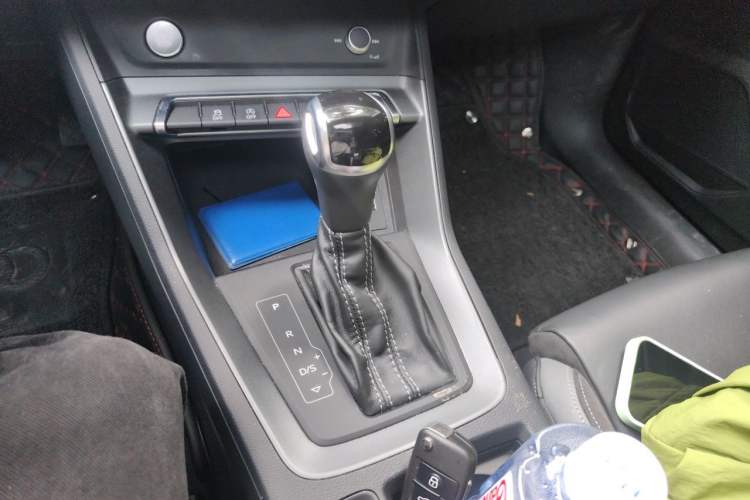 Used Audi Q3 Sportback 2020 40 TFSI Fashion Model Gear Lever