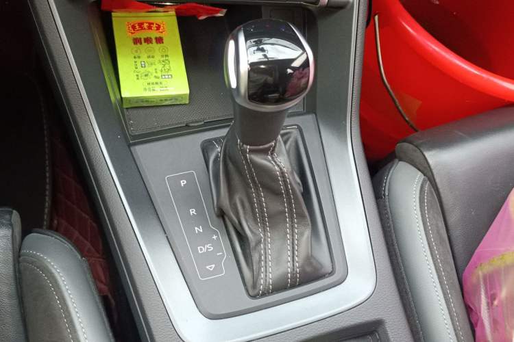 Used Audi Q3 Sportback 2020 40 TFSI Fashion Model Gear Lever