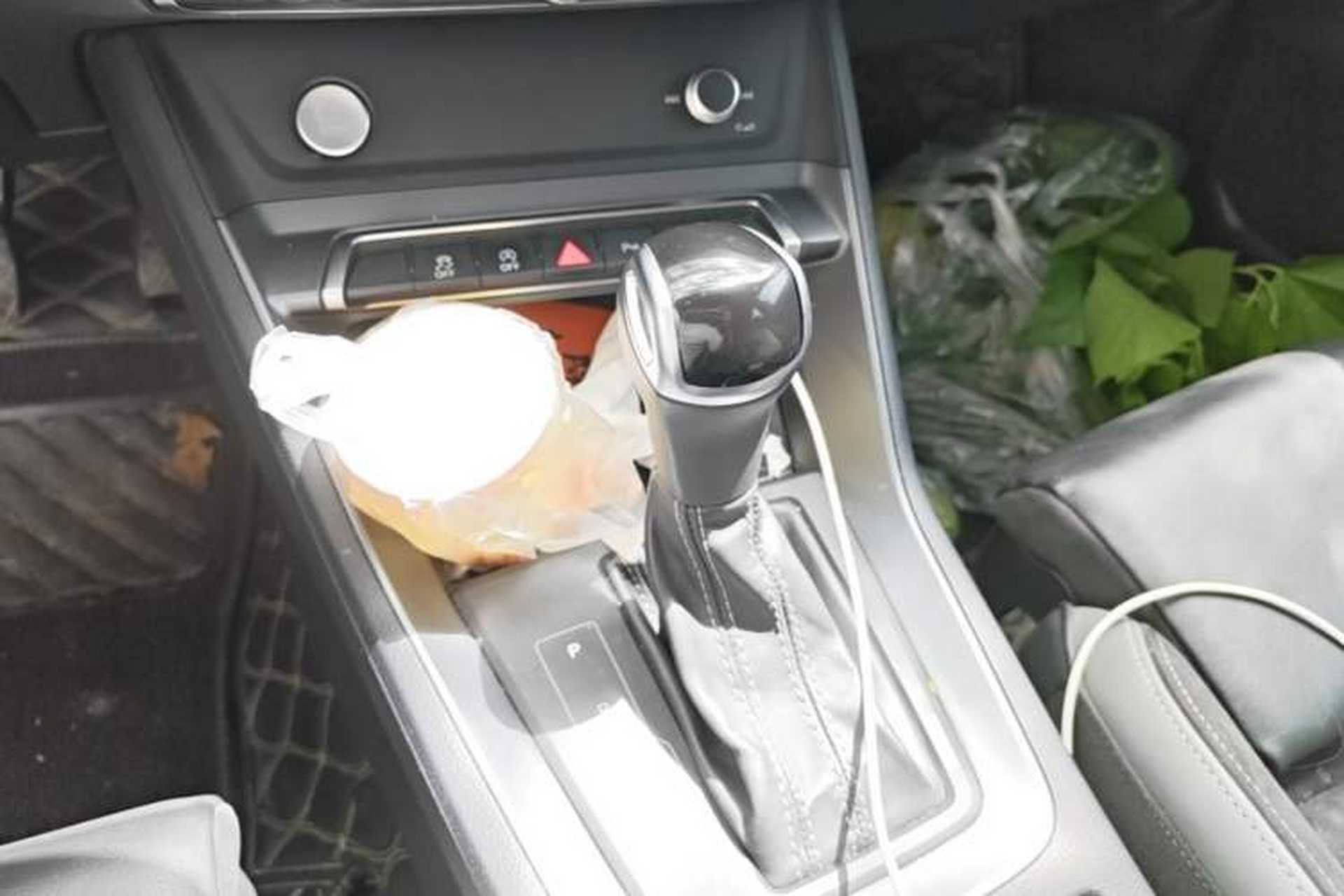 Used Audi Q3 Sportback 2020 40 TFSI Fashion Model Gear Lever