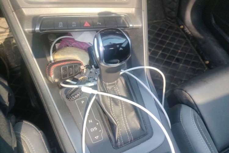 Used Audi Q3 Sportback 2020 40 TFSI Fashion Model Gear Lever