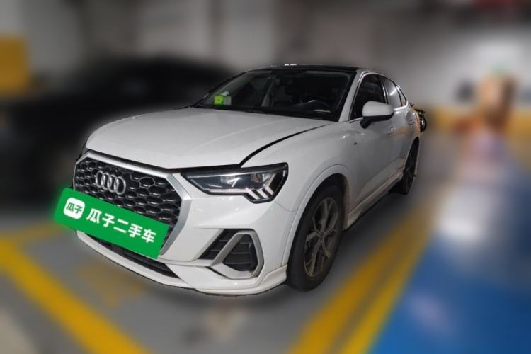 Used Audi Q3 Sportback 2020 40 TFSI Fashion Model Guazi used car, China used car export, Used car for sale, Used cars, Cheapest cars for sale