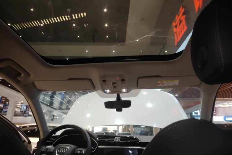 Used Audi Q3 Sportback 2020 40 TFSI Fashion Model Headliner
