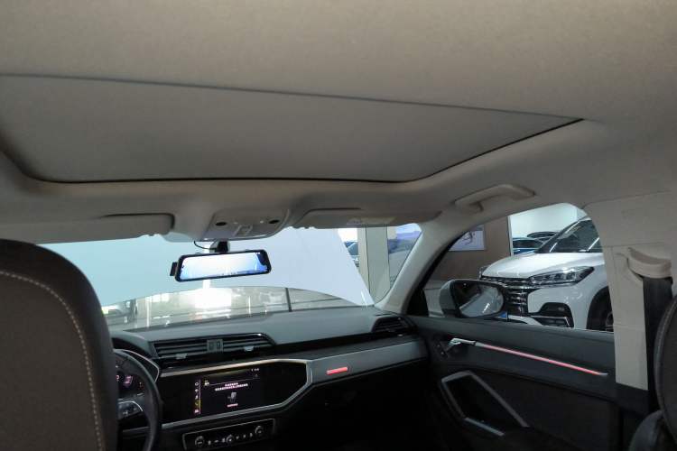 Used Audi Q3 Sportback 2020 40 TFSI Fashion Model Headliner