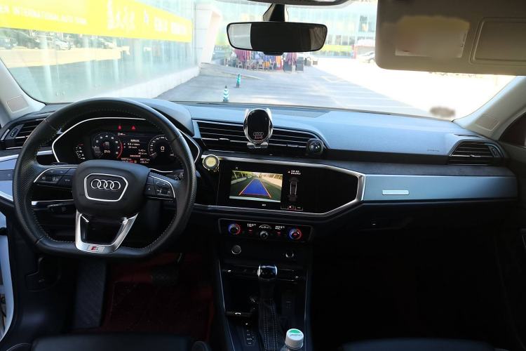 Used Audi Q3 Sportback 2020 40 TFSI Fashion Model Interior 2
