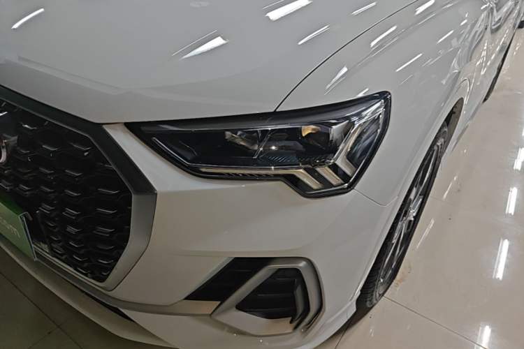 Used Audi Q3 Sportback 2020 40 TFSI Fashion Model Left Front Headlight