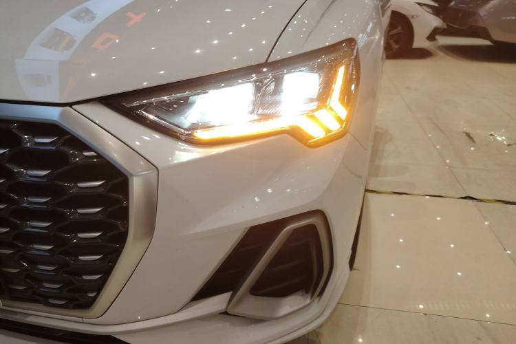 Used Audi Q3 Sportback 2020 40 TFSI Fashion Model Left Front Headlight