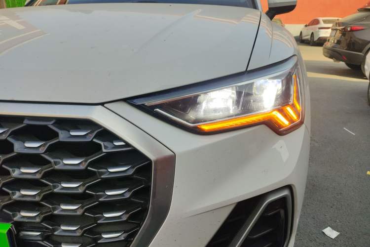 Used Audi Q3 Sportback 2020 35 TFSI Ambition Edition Left Front Headlight
