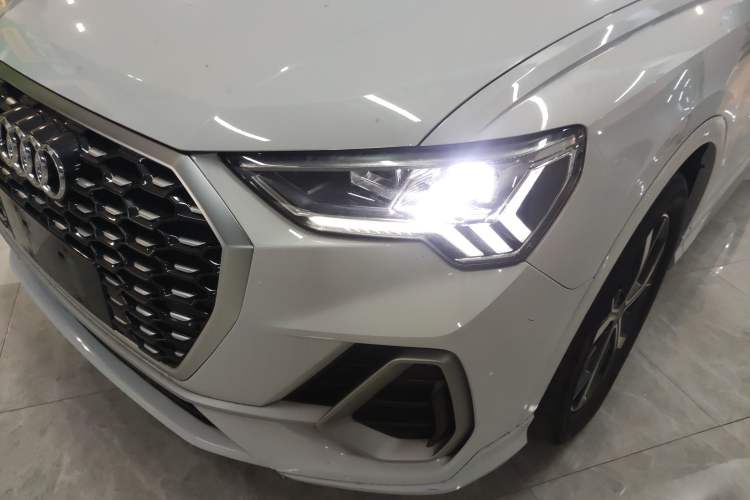 Used Audi Q3 Sportback 2020 40 TFSI Fashion Model Left Front Headlight