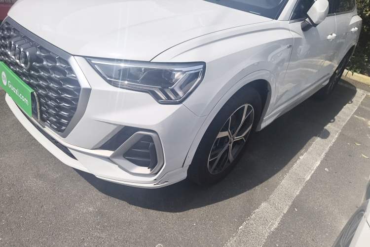 Used Audi Q3 Sportback 2020 40 TFSI Fashion Model Left Front Headlight