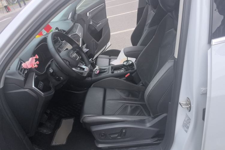 Used Audi Q3 Sportback 2020 40 TFSI Fashion Model Left Front Seat