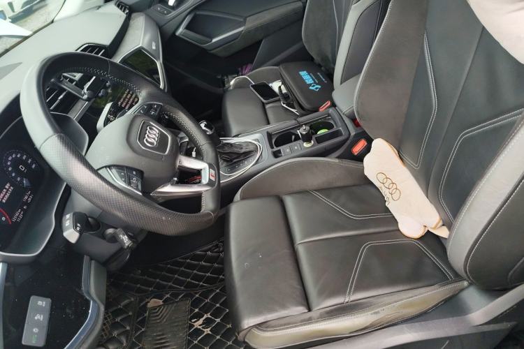 Used Audi Q3 Sportback 2020 40 TFSI Fashion Model Left Front Seat