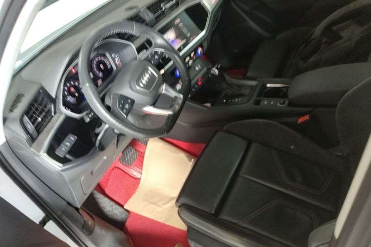 Used Audi Q3 Sportback 2020 40 TFSI Fashion Model Left Front Seat
