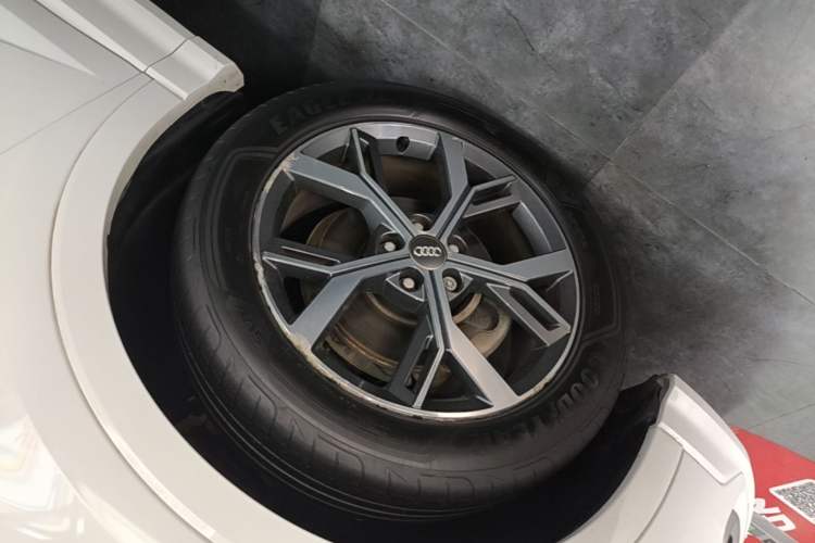 Used Audi Q3 Sportback 2020 40 TFSI Fashion Model Left Front Wheel Hub