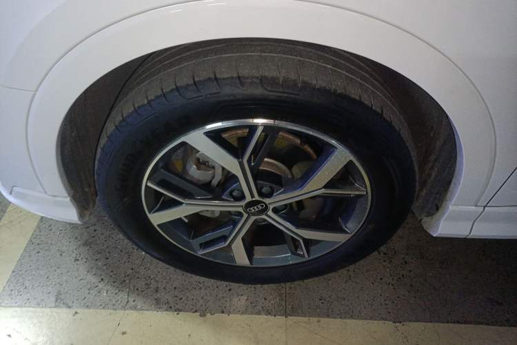 Used Audi Q3 Sportback 2020 40 TFSI Fashion Model Left Front Wheel Hub