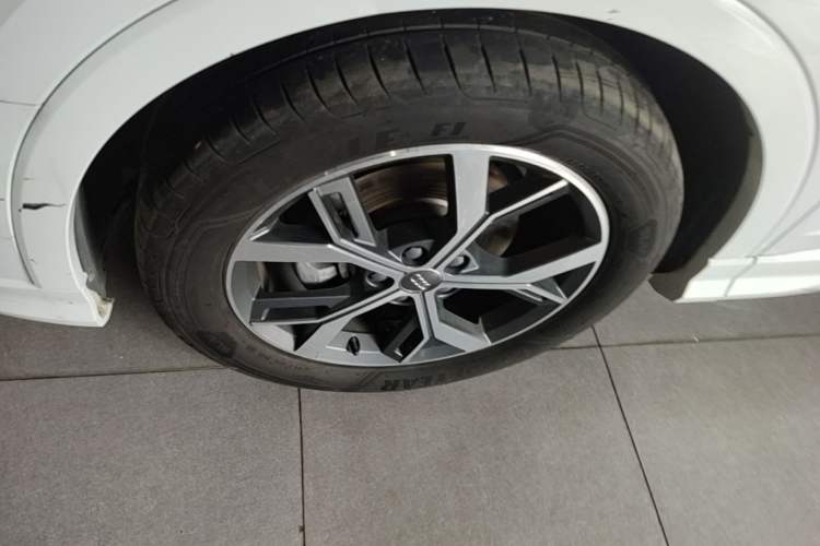 Used Audi Q3 Sportback 2020 40 TFSI Fashion Model Left Front Wheel Hub