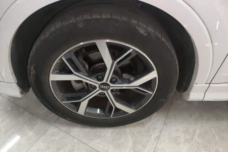 Used Audi Q3 Sportback 2020 40 TFSI Fashion Model Left Front Wheel Hub